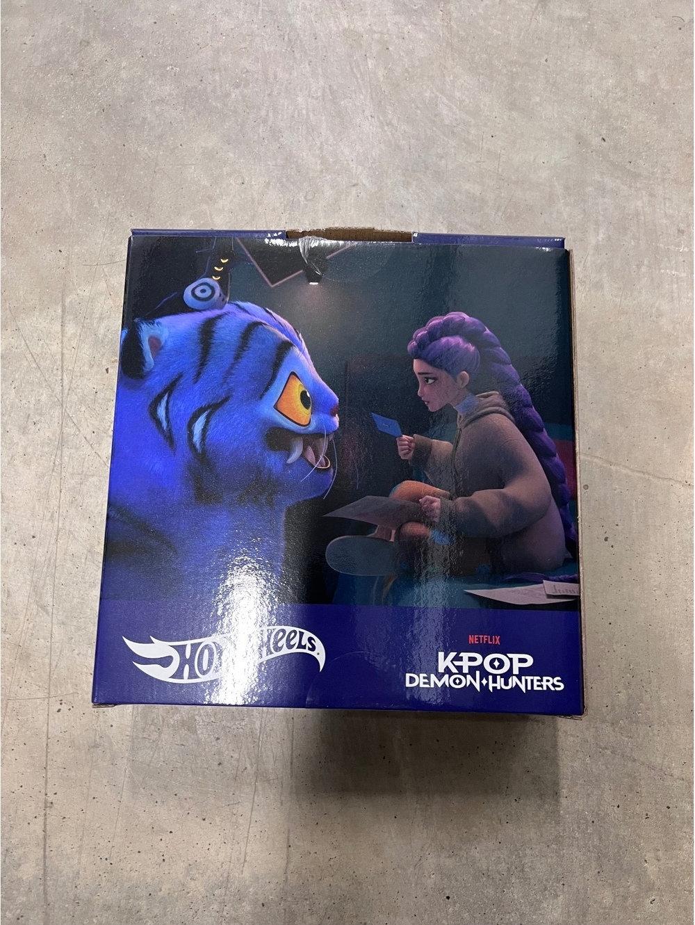 Hot Wheels K-Pop Demon Hunters Derpy the Tiger Porsche 911 GT3 R Diecast Car